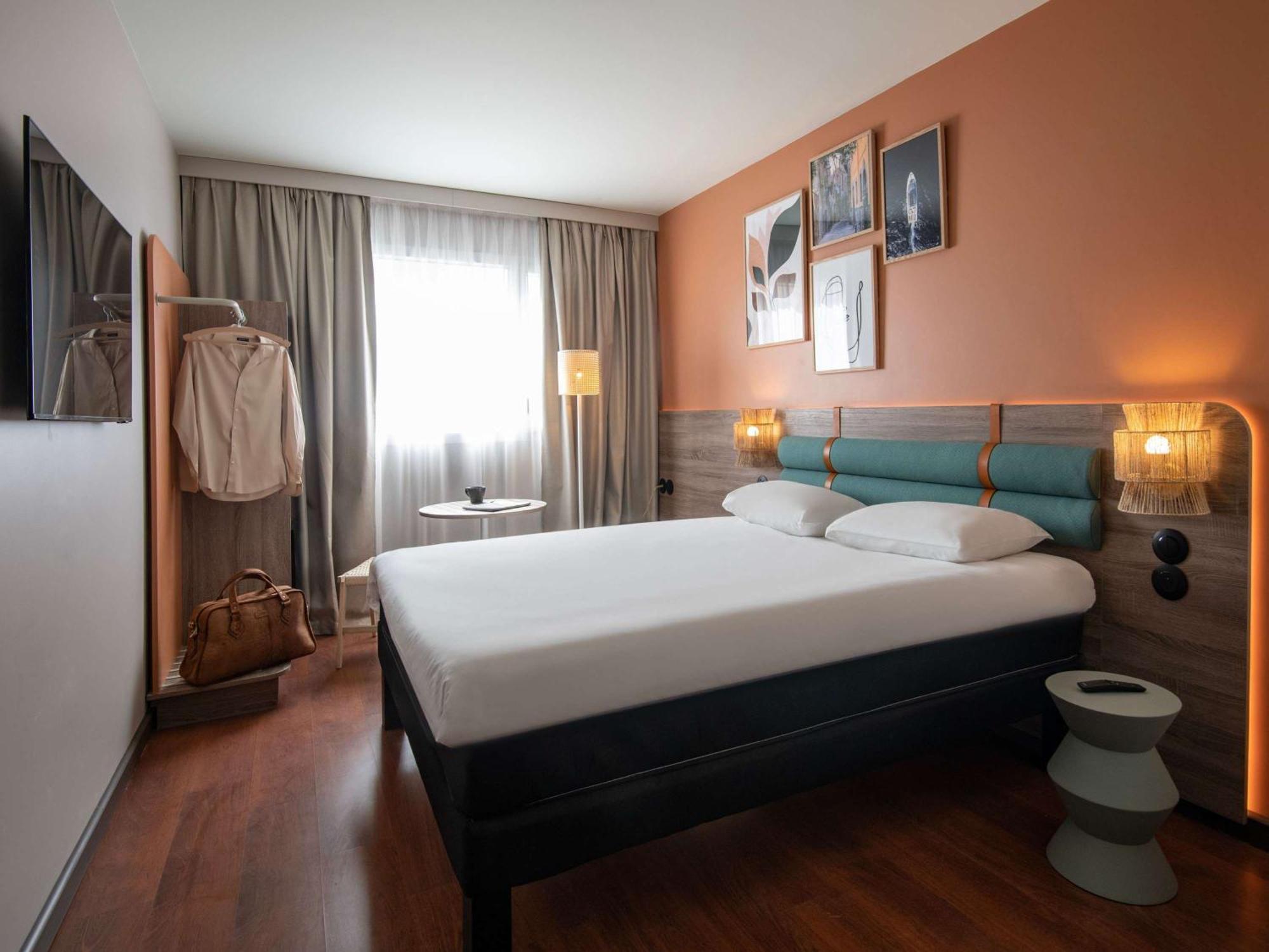 Ibis Golfe De Saint-Tropez Hotel Cogolin Exterior foto